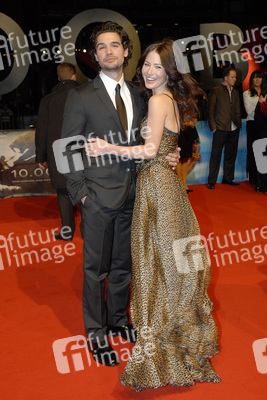 Steven Strait, Lynn Collins