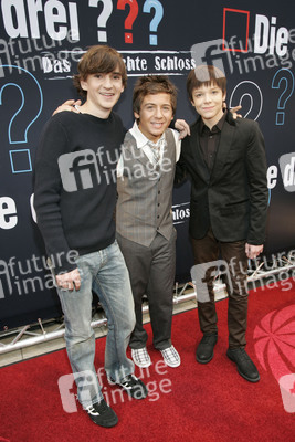 Nick Price, Chancellor Miller, Cameron Monaghan