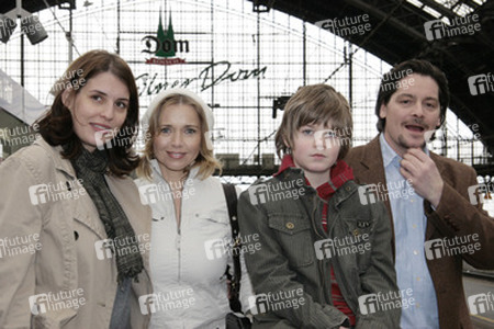 Elena Uhlig, Tina Ruland, Paul von Kunhardt, Fritz Karl