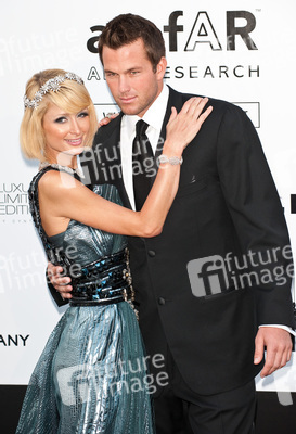 Paris Hilton, Doug Reinhardt