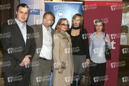 Ilya Politkovsky, Eric Bergkraut, Catherine Deneuve, Elena Kudimova, Vera Politkovskaya
