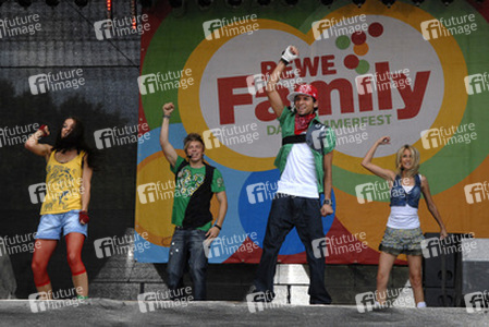 Manou, Dan, Angel, Alina