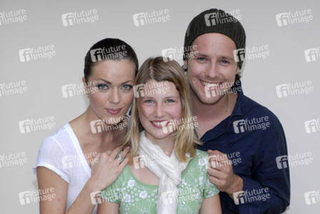 Kate Hall, Kathrin, Ben