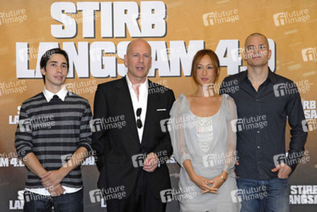 Justin Long, Bruce Willis, Maggie Q, Timothy Olyphant