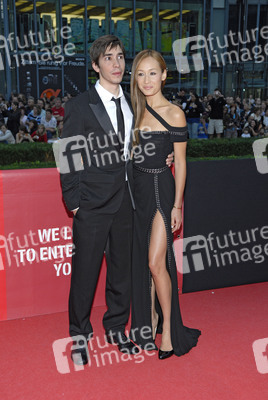 Justin Long, Maggie Q