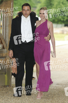 David Walliams, Lara Stone