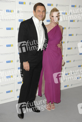 David Walliams, Lara Stone