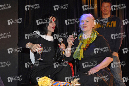 Nina Hagen, Eva-Maria Hagen