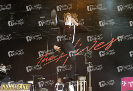 Chris Dangerous, Howlin' Pelle Almqvist