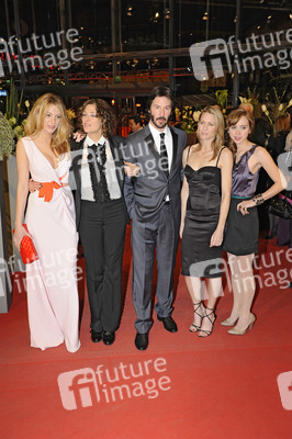 Blake Lively, Rebecca Miller, Keanu Reeves, Robin Wright Penn, Zoe Kazan