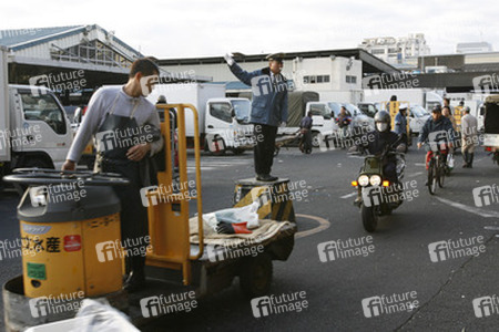 Kreuzung auf dem Gelände vom Fischmarkt