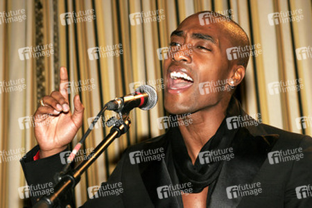 Simon Webbe