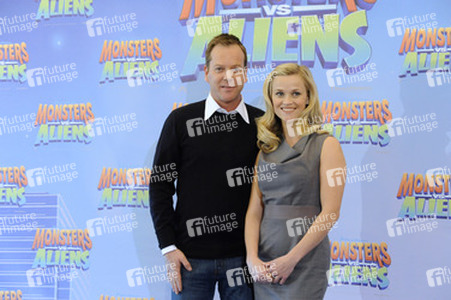 Kiefer Sutherland, Reese Witherspoon