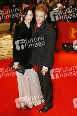 Janet Montgomery, Ben Foster