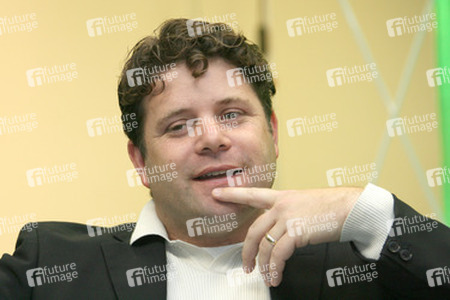 Sean Astin
