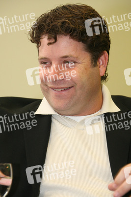 Sean Astin