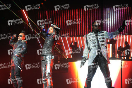 Apl.de.ap, Taboo, Will.i.am (Black Eyed Peas)