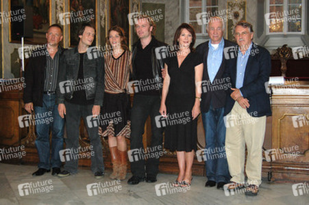 Justus von Dohnányi, August Diehl, Jessica Schwarz, Mark Waschke, Iris Berben, Armin Mueller-Stahl, Heinrich Breloer