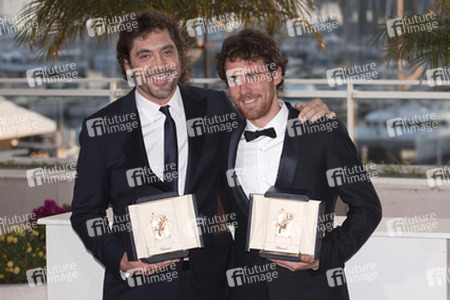 Javier Bardem, Elio Germano