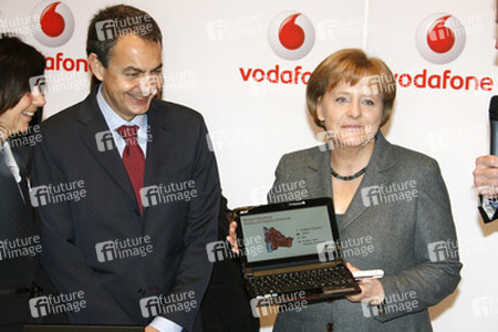 José Luis Rodriguez Zapatero, Angela Merkel
