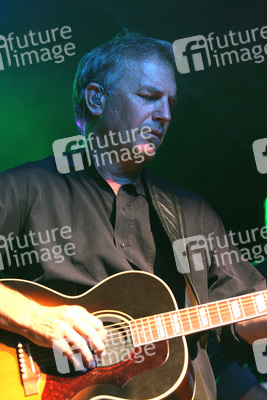 Kevin Costner