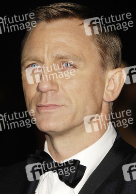 Daniel Craig
