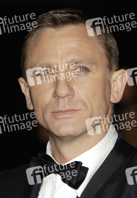 Daniel Craig