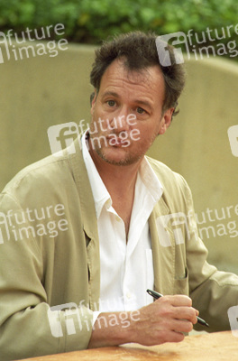 John de Lancie