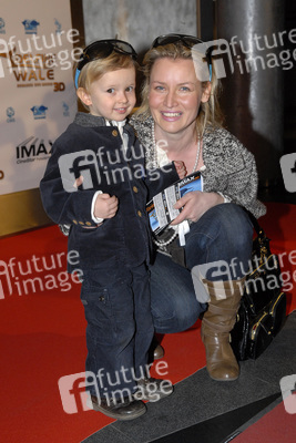 Eve Maren Büchner mit Sohn Jack