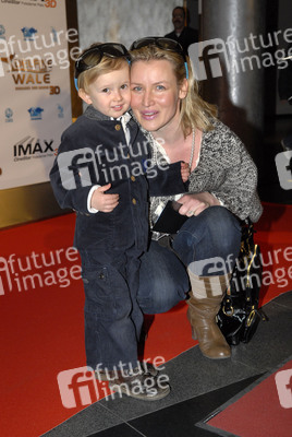 Eve Maren Büchner mit Sohn Jack