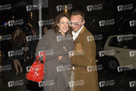 Julia Malik, Hubertus Regout