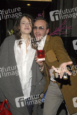 Julia Malik, Hubertus Regout