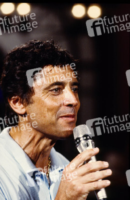 Sacha Distel