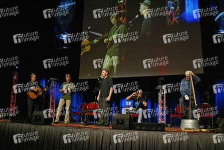 Casey Biggs, Steve Rankin, Vaughn Armstrong, William Jones, Richard Herd