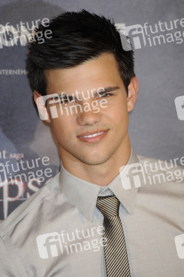 Taylor Lautner