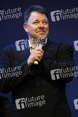 Jonathan Frakes