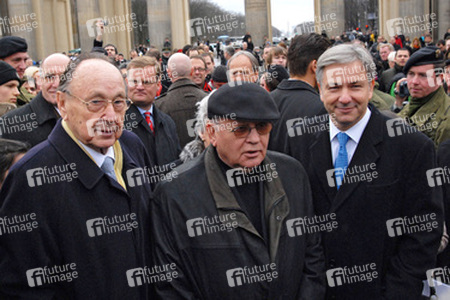 Hans-Dietrich Genscher, Michail Gorbatschow, Klaus Wowereit