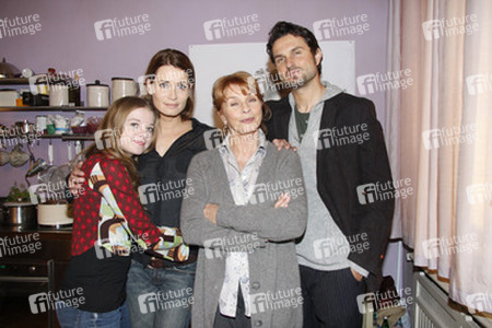 Jella Haase, Anja Kling, Senta Berger, Simon Verhoeven