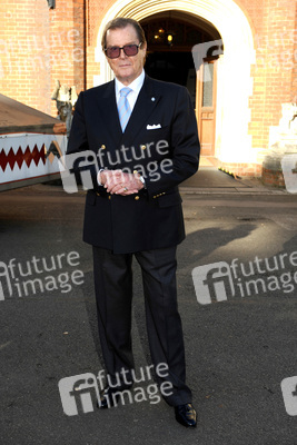 Roger Moore