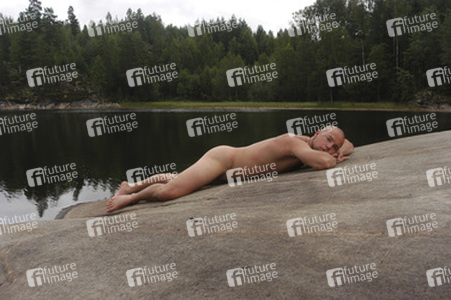 Mann am Wasser / Man at the Water