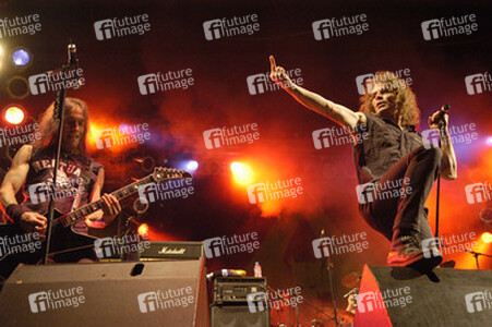 Dave Linsk, Bobby 'Blitz' Ellsworth