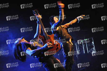 Jerry Horton, Jacoby Shaddix / Coby Dick