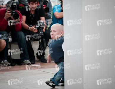 Verne Troyer