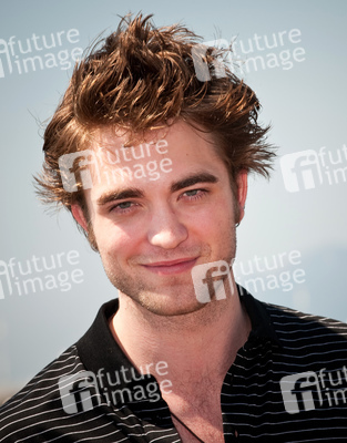 Robert Pattinson