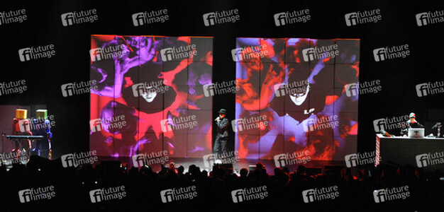 Neil Tennant, Chris Lowe