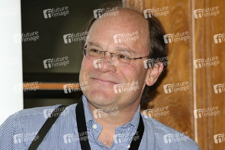 Ethan Phillips