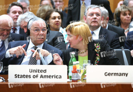 Colin Powell, Claudia Roth