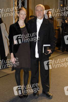 Peter Gabriel mit Gattin Meabh Flynn