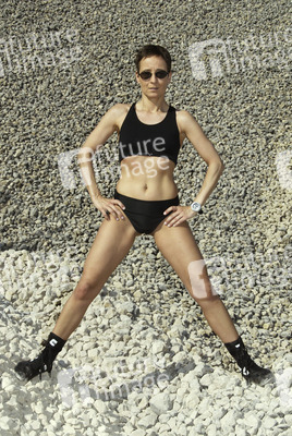 Frau im Sportdress / Woman in Sport-Dress