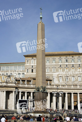 Piazza San Pietro / Petersplatz